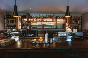 A área de bar ou lounge em Am Paulusbogen