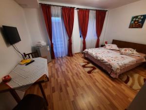 Gallery image of Pensiunea Maria-Elena in Ponoarele