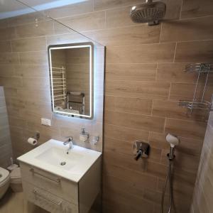 Nuotrauka iš apgyvendinimo įstaigos MILDA Juodkrantėje galerijos dar 37 nuotraukos