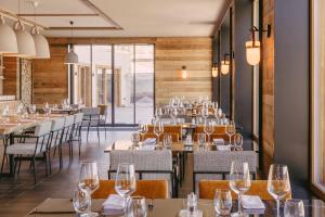 Restoran või mõni muu söögikoht majutusasutuses Eringer Hotel