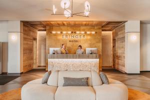 Istumisnurk majutusasutuses Eringer Hotel