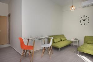 Gallery image of SEA BREEZE APARTMENTS in Kolymvari