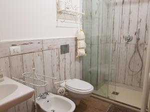 Kúpeľňa v ubytovaní Casale Cisanello