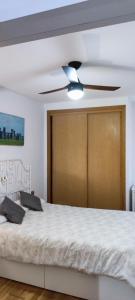 Postel nebo postele na pokoji v ubytování APARTAMENTO JUNTO AL MAR