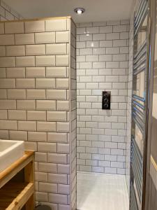 A bathroom at Charleton Farm Cottages