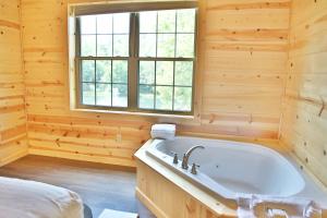Φωτογραφία από το άλμπουμ του Waterview Lodge by Amish Country Lodging σε Millersburg +40 φωτογραφίες