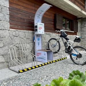 Jízda na kole v ubytování Hotel Gembro nebo okolí
