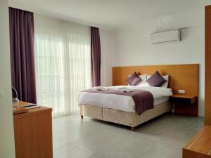 AdaHan Family Rooms Gocek客房内的一张或多张床位