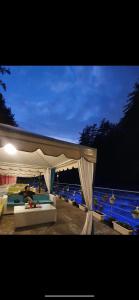 Fotografie z fotogalerie ubytování Moksha Riverside Resort v destinaci Kasol