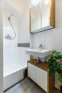 Kép Stylish 1 bedroom apartment near Hannovamarkt szállásáról Bécsben a galériában