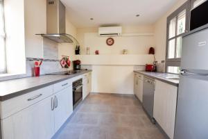 Cuina o zona de cuina de Coulège - Clim - Cour 18 fotos més