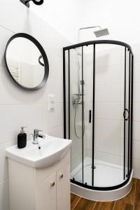 Łazienka w obiekcie Podzamcze 24 Apartments