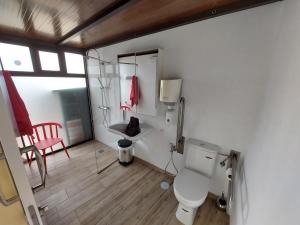 Koupelna v ubytování Vv Casa Maruca Accesibilidad - Playa 5 min