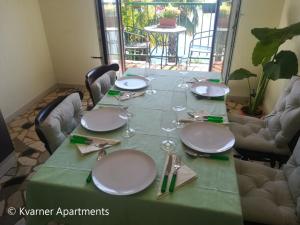 Posezení v ubytování Kvarner Apartments II - Mošćenička Draga