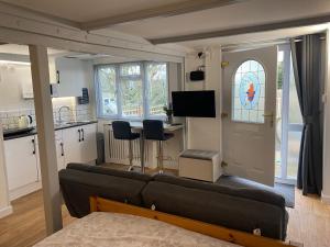 Gallery image of Oakleigh Lodge in Stalbridge