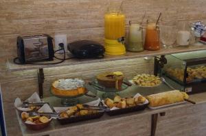 Comida no hotel ou em algum lugar perto