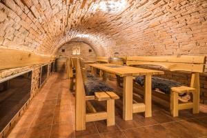 Część wypoczynkowa w obiekcie Vinoza - ubytování a vinný sklep Velké Bílovice Rulandová