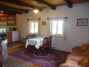 Posezení v ubytování Chalupa Olšina 31 - Ferienhaus