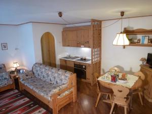 Küche/Küchenzeile in der Unterkunft Residence Casa Canazei