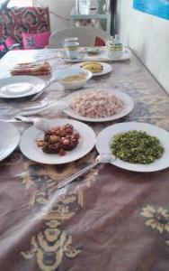 Comida en o cerca de este hostal o pensión