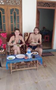 Clientes alojados en mirissa niraj guest