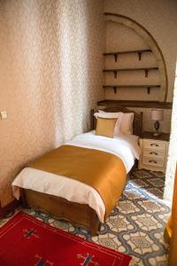 Кровать или кровати в номере kyrenia palace boutique hotel
