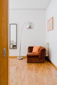 A seating area at Elegant Apartment Via Veneto by Varental