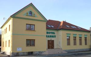 Byggingin sem hótelið er í