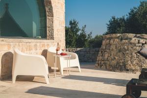 Galeriebild der Unterkunft HelloAPULIA - Masseria Minetta - Infinity Saltwater Pool & Scenic View in Cisternino