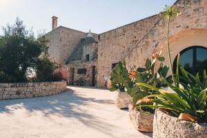 Galeriebild der Unterkunft HelloAPULIA - Masseria Minetta - Infinity Saltwater Pool & Scenic View in Cisternino