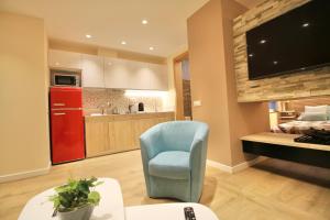 A kitchen or kitchenette at Beautiful Loft in Tarragona