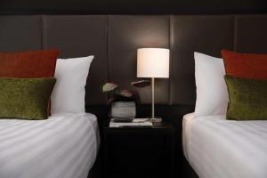 Cama ou camas em um quarto em Rydges Wellington Airport