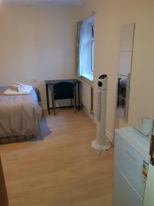 BlackBerry rooms self-catering