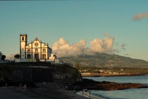 聖洛克的住宿－Beach House by Azores Villas，相簿中的一張相片