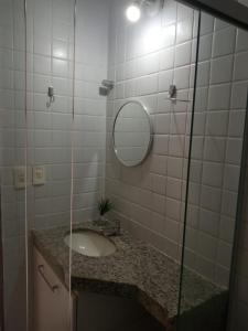 Flat Monte Castelo Modulo 1 B5 tesisinde bir banyo