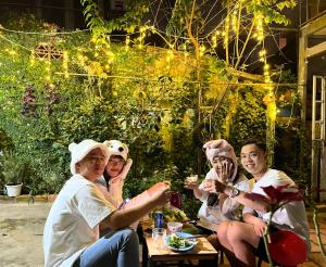 Hosté ubytování Len’s hostel + 31 fotografií