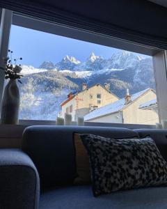 Nespecifikovaný výhled na hory nebo výhled na hory při pohledu z hotelu