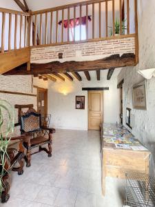 Φωτογραφία από το άλμπουμ του Chambres d'Hôtes L'Orée des Vignes σε Saint-Père