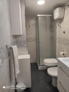 Kúpeľňa v ubytovaní Casa Vacanze Zia Rose + 36 fotografií