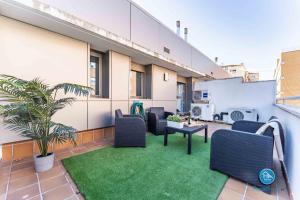 Gallery image of Super Deluxe Villa with FREE Parking Madrid Center in Madrid