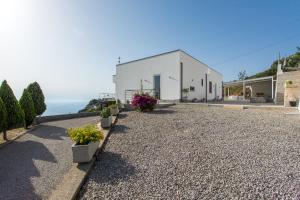 Foto dalla galleria di Talè Gioiosa a Gioiosa Marea