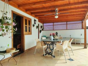 Ảnh trong thư viện ảnh của VolKKanrentals Villa Baljat ở El Mojón