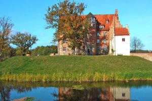 Gallery image of Semi-detached house at Flacher See, Klocksin in Klocksin