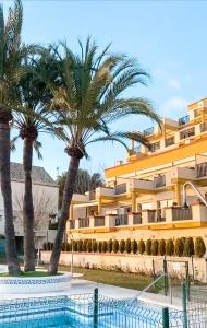 Bazén v ubytování Apartamento Romana Playa nebo v jeho okolí