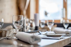 Reštaurácia alebo iné gastronomické zariadenie v ubytovaní Sporthotel Olymp