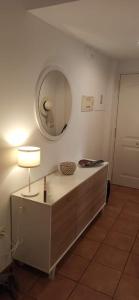 A bed or beds in a room at MET&GOLF OLIVA NOVA BEACH JARDIN