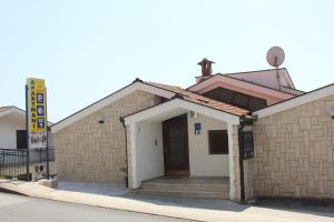 Budova, v ktorej sa penzión nachádza