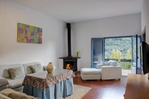 Część wypoczynkowa w obiekcie Stunning home Benamahoma 4 Bed - Sierra Grazalema