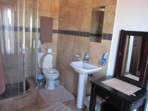 Gallery image of Mall Guesthouse in Vanderbijlpark