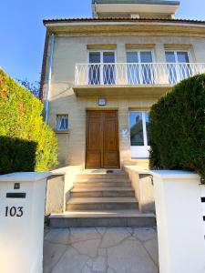 Η πρόσοψη ή η είσοδος του White House Dhavernas - Résidence Privée - Amiens - Parking Gratuit